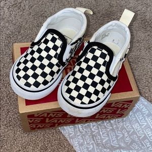 Toddler Vans 🖤
